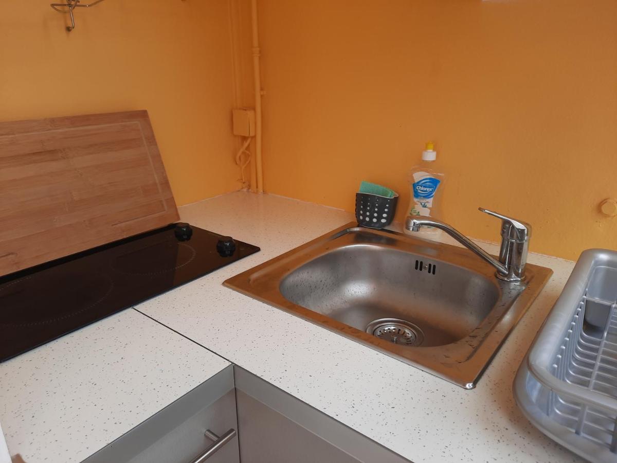Studio Avec Piscine Privee, Idealement Situe Сен-Клод Экстерьер фото